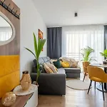 Urban Modern 5 *
