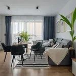 Urban Modern 5 *