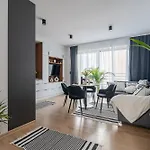 Urban Modern 5 アパート イェレニャ・グーラ