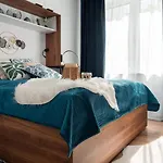 Urban Modern 5 アパート イェレニャ・グーラ
