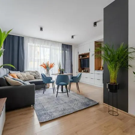 Urban Modern 5 Apartment Jelenia Gora